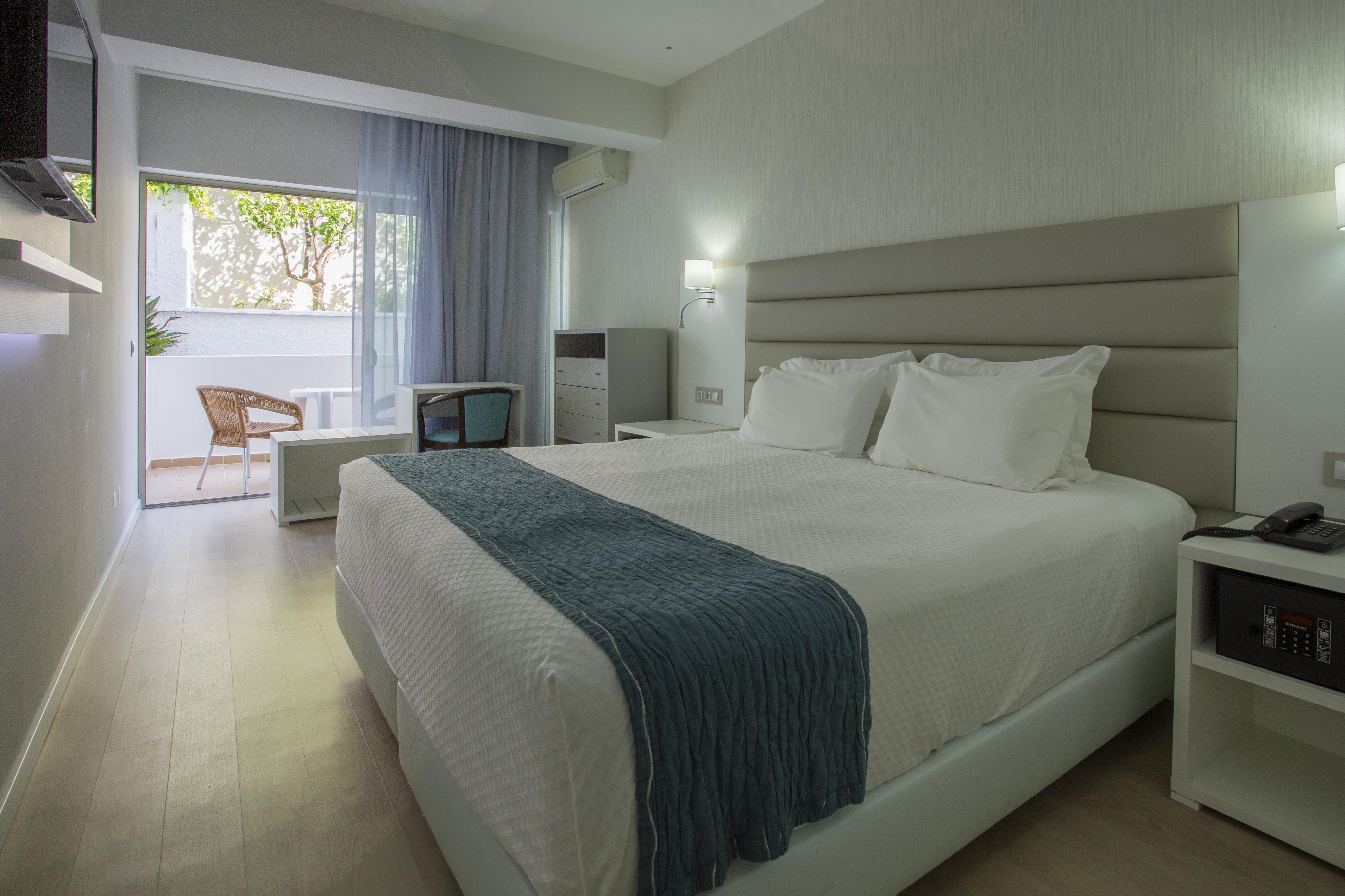 Carvi Beach Hotel Lagos Exterior photo