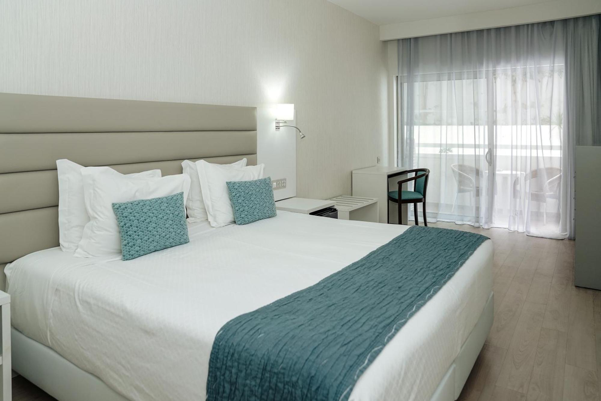 Carvi Beach Hotel Lagos Exterior photo
