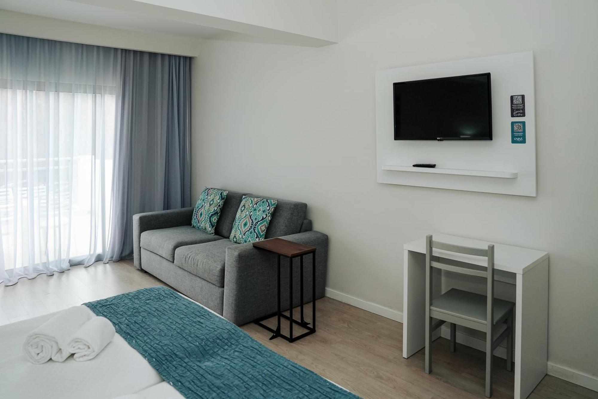 Carvi Beach Hotel Lagos Exterior photo