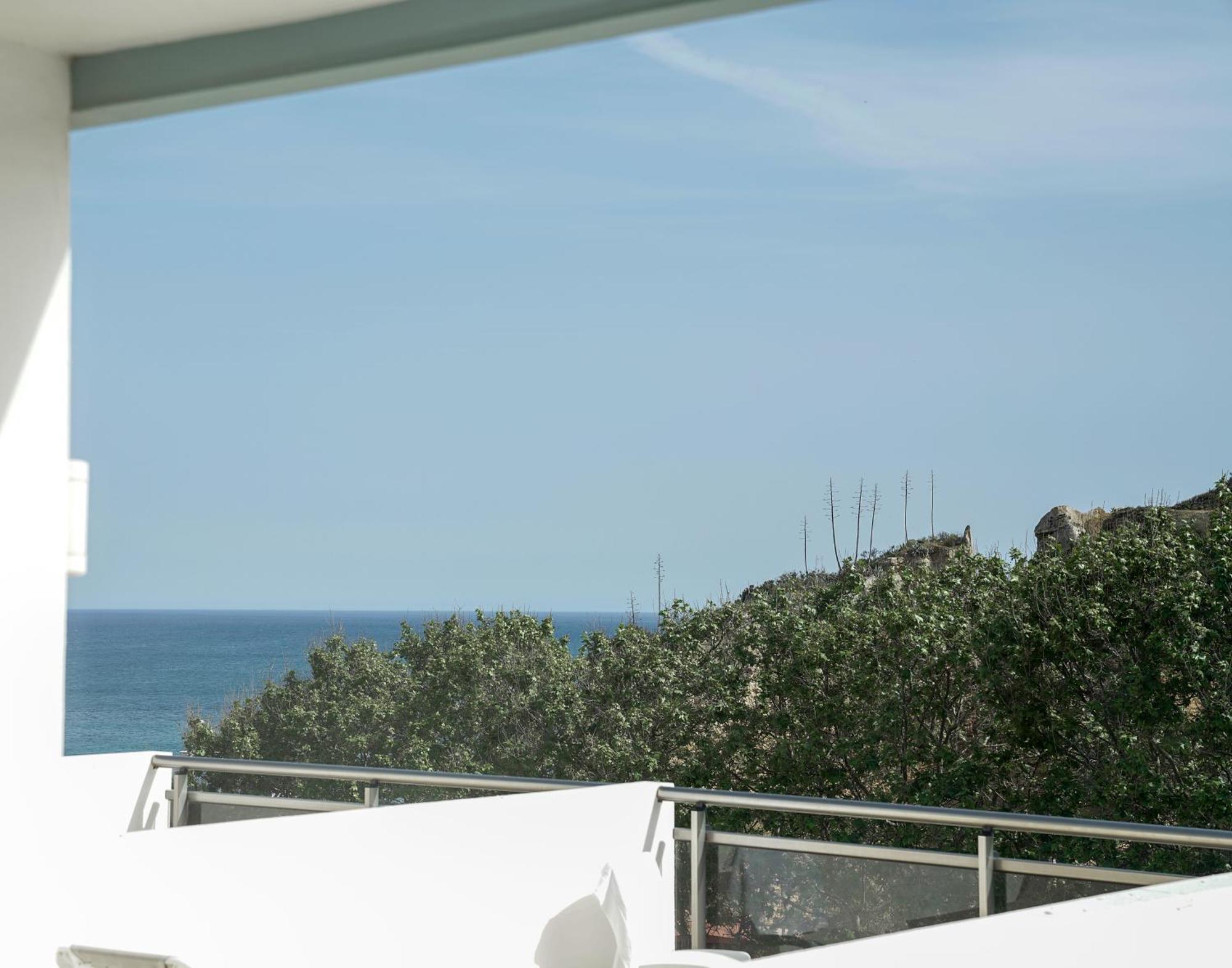 Carvi Beach Hotel Lagos Exterior photo