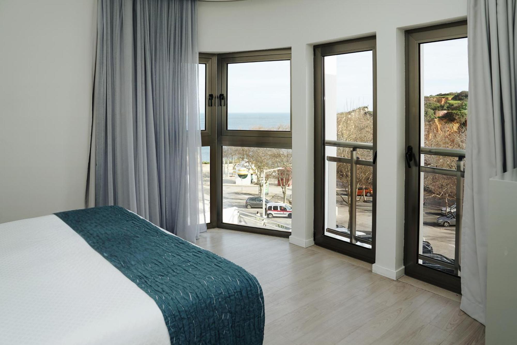 Carvi Beach Hotel Lagos Exterior photo