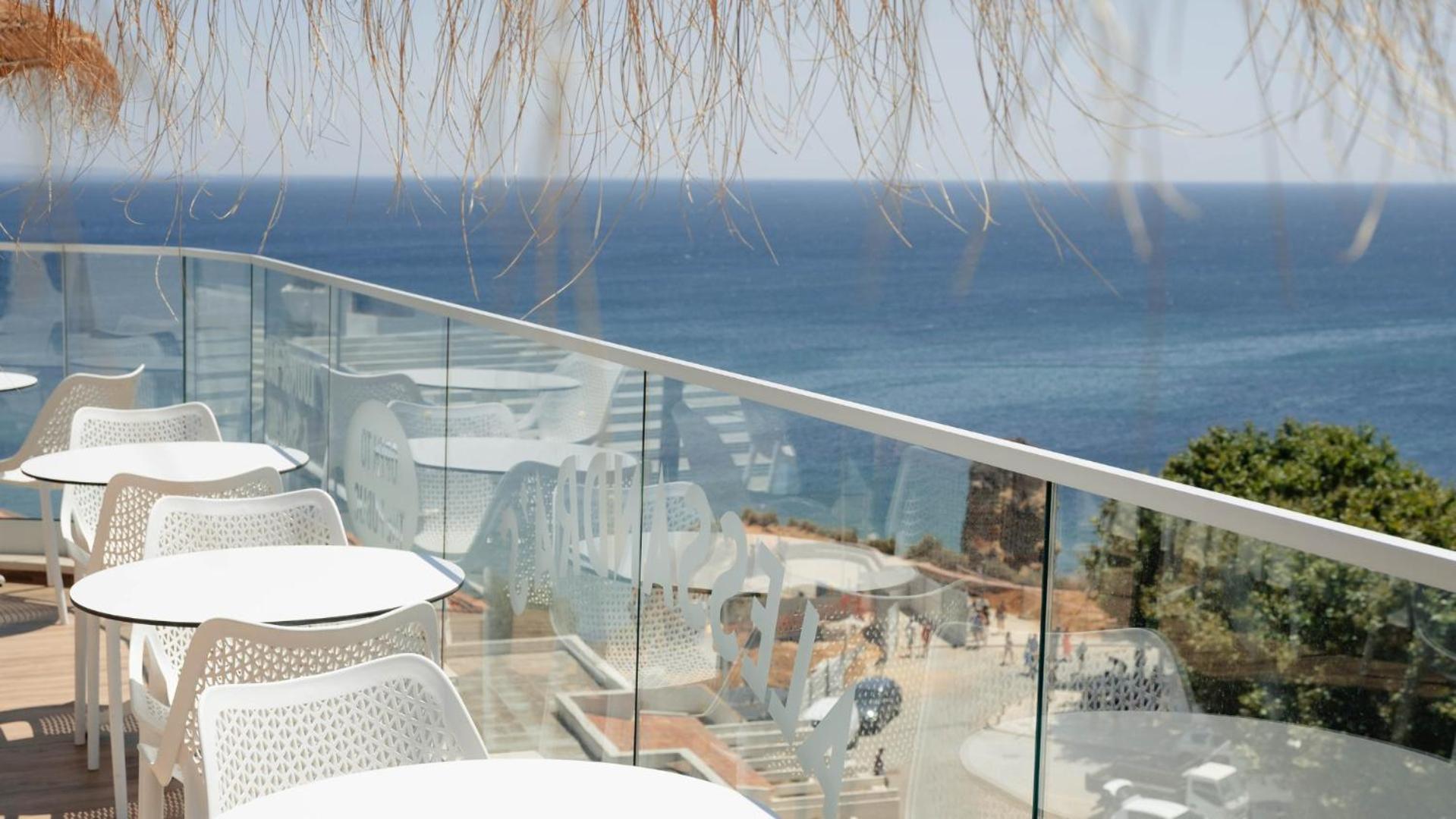 Carvi Beach Hotel Lagos Exterior photo